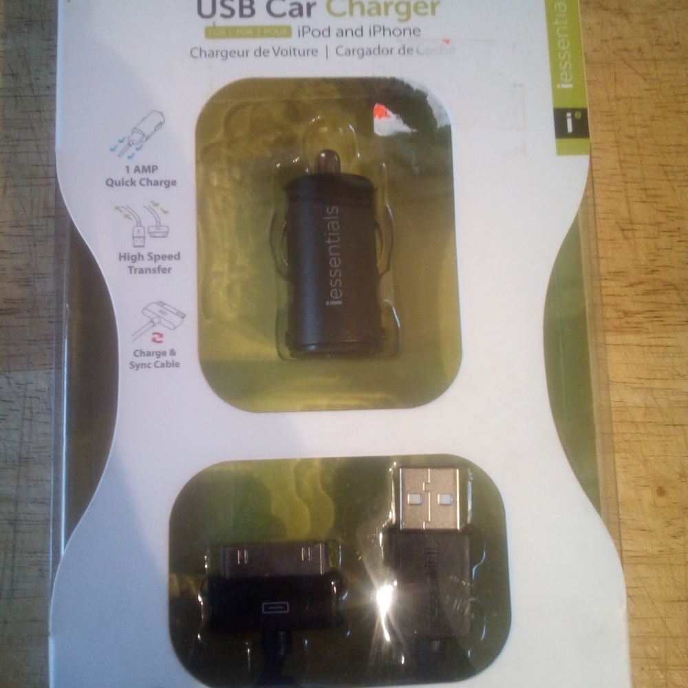 iPad and iPhone car charger